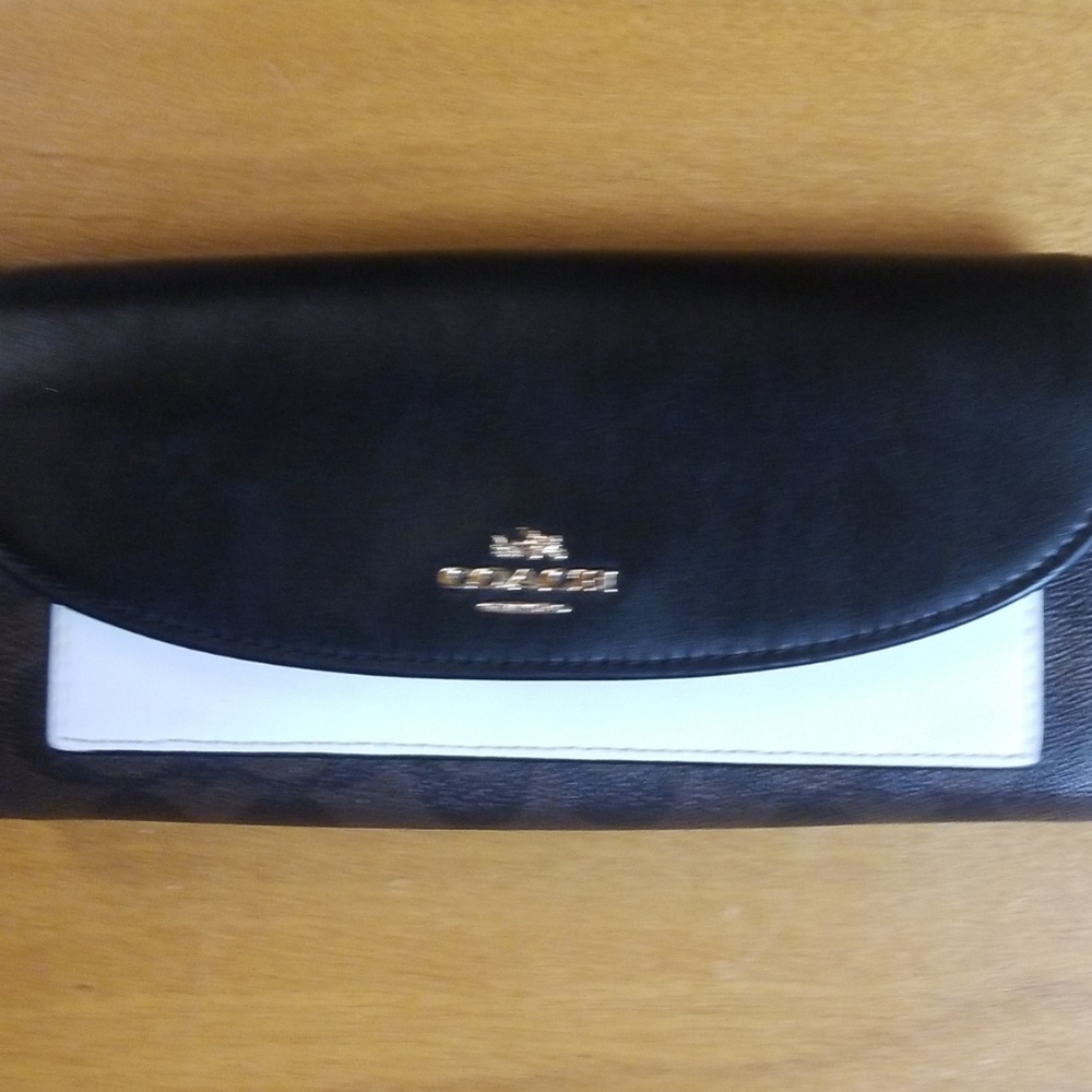 Coach wallet